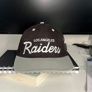 VINTAGE- Los Angeles Raiders Snapback